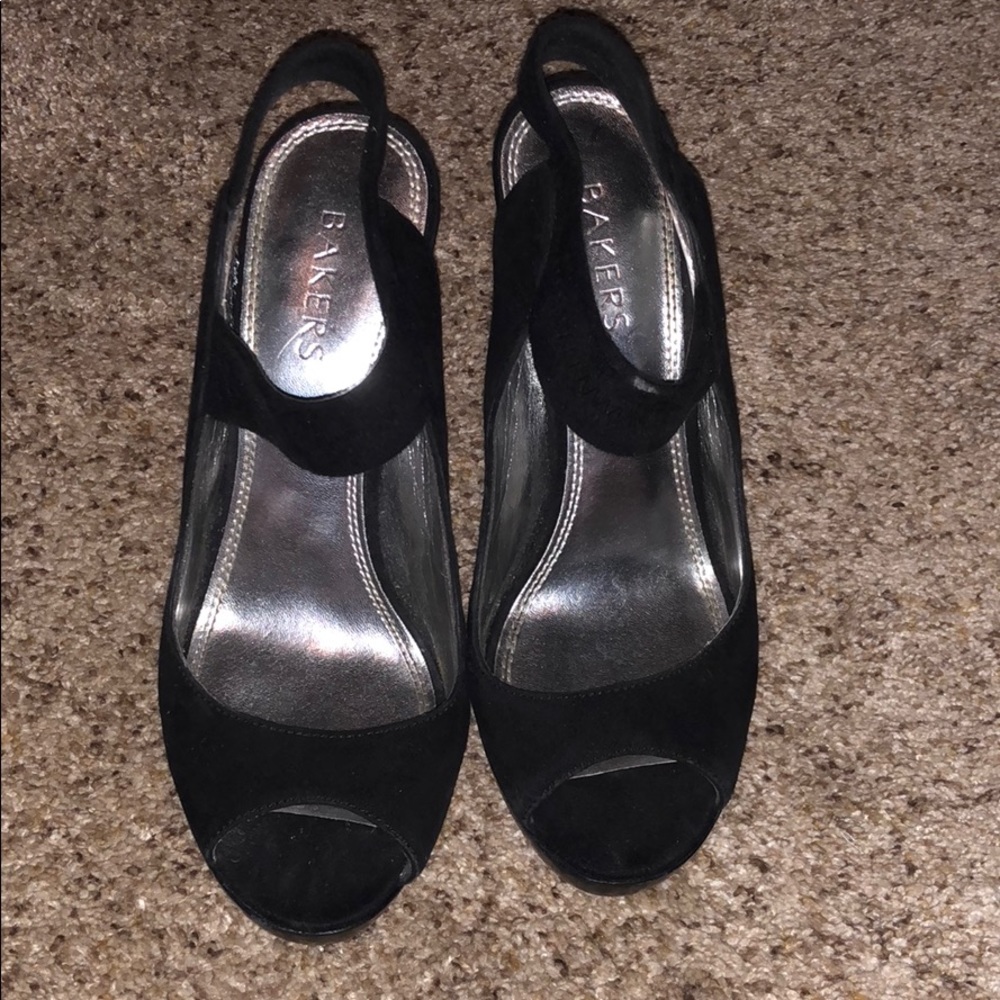 Bakers heels - Picture 2 of 3